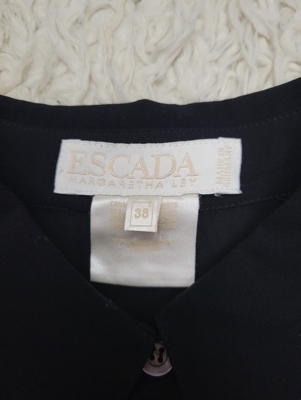 Vintage Escada Silk Black Blouse Sz 38 Medium - Picture 4 of 9
